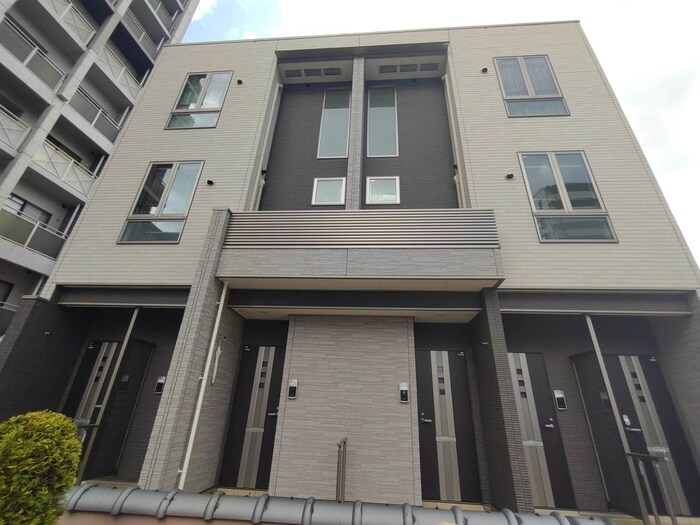 物件外観写真2　(外観写真)