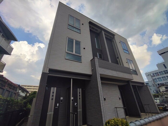 物件外観写真3　(外観写真)