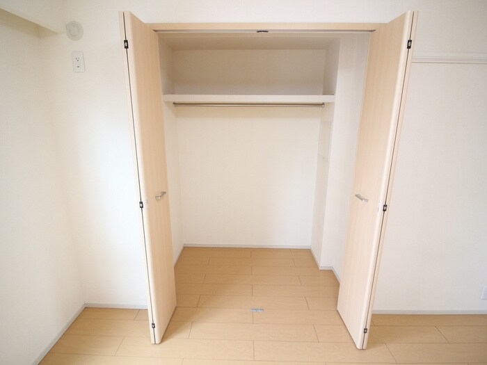 物件内観写真15　(収納)