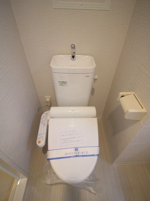 物件内観写真10　(トイレ)