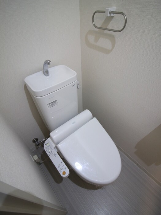 物件内観写真11　(トイレ)