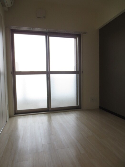 物件内観写真11　(居室)