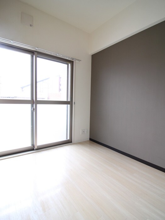 物件内観写真12　(居室)