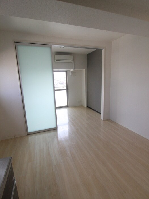 物件内観写真12　(居室)