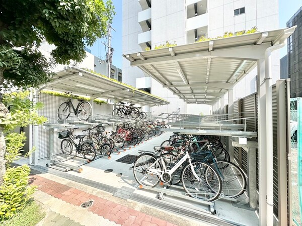 駐輪場