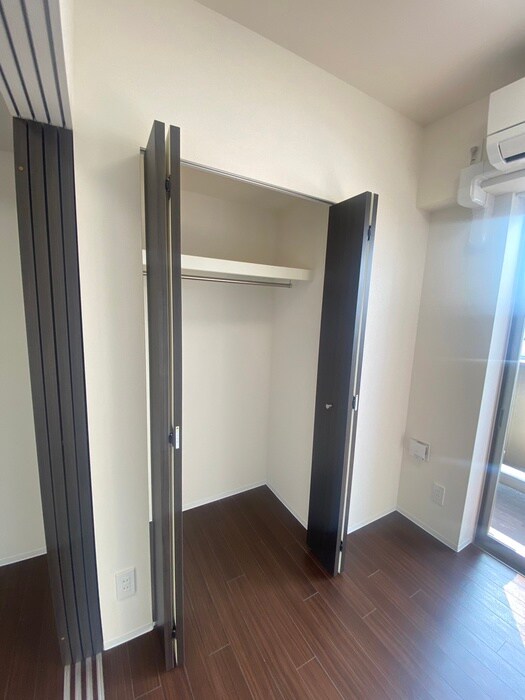 物件内観写真15　(収納)