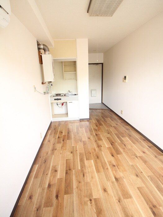 物件内観写真18　(居室)