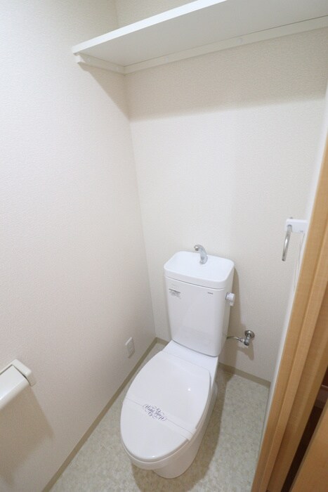 物件内観写真10　(トイレ)