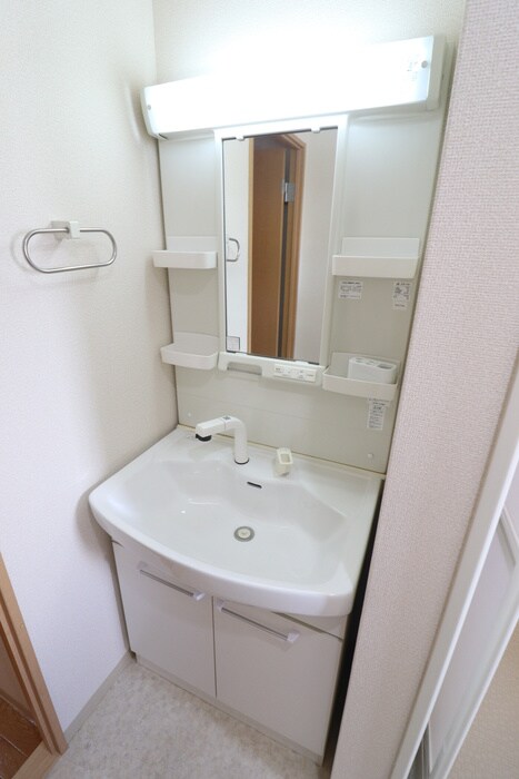 物件内観写真11　(洗面)