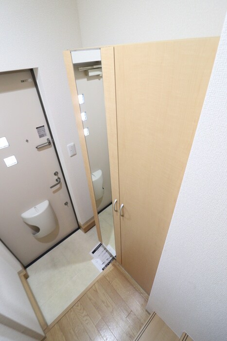 物件内観写真19　(靴箱)