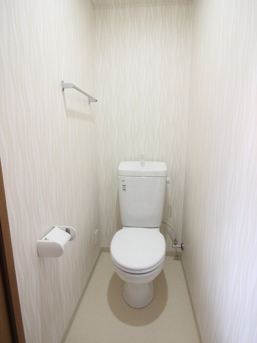 物件内観写真16　(トイレ)