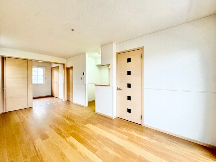 物件内観写真7　(居室)