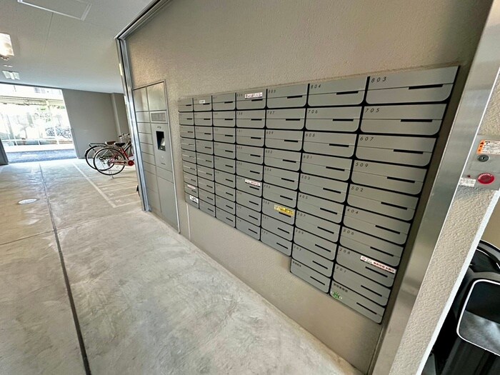 物件外観写真4　(建物設備)