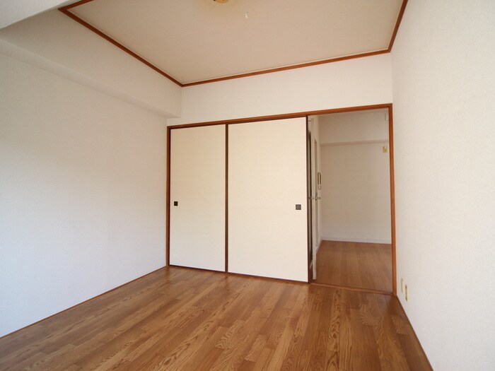 物件内観写真18　(居室)