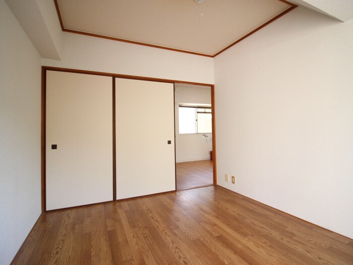 物件内観写真19　(居室)