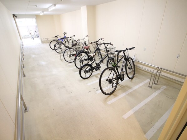 駐輪場