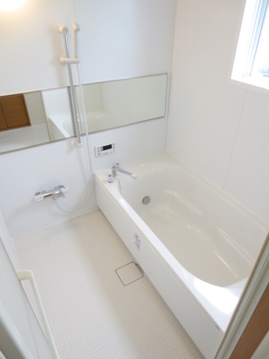 物件内観写真12　(バス／シャワールーム等)