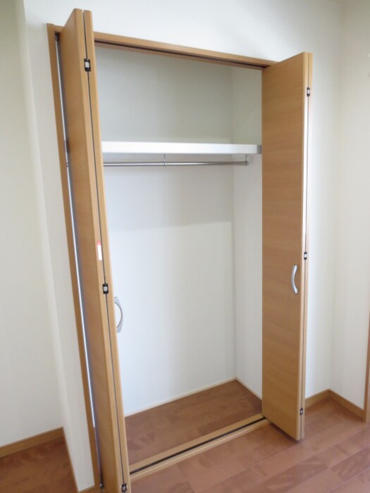 物件内観写真15　(収納)