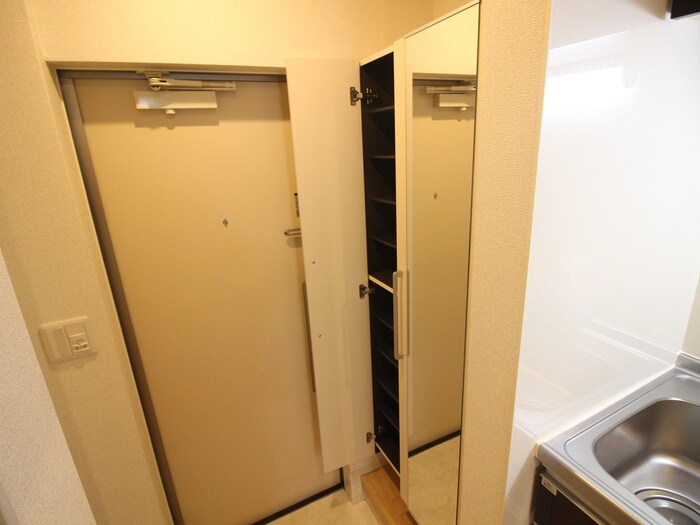 物件内観写真20　(靴箱)