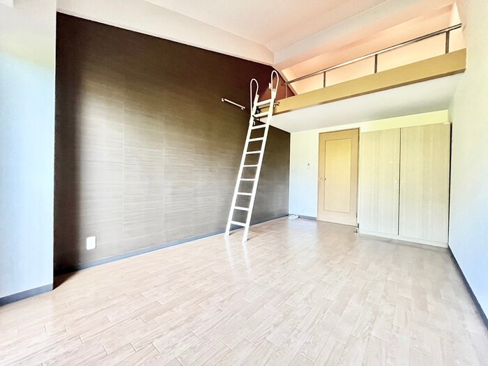 物件内観写真8　(居室)