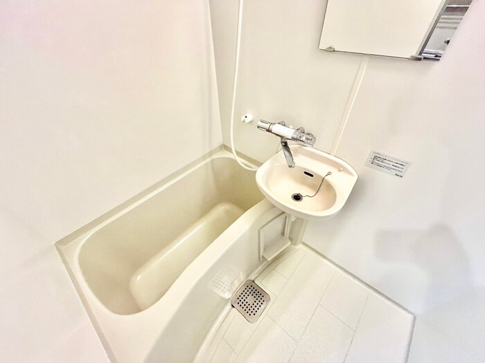 ﾘﾍﾞﾙﾀ南草津のバス