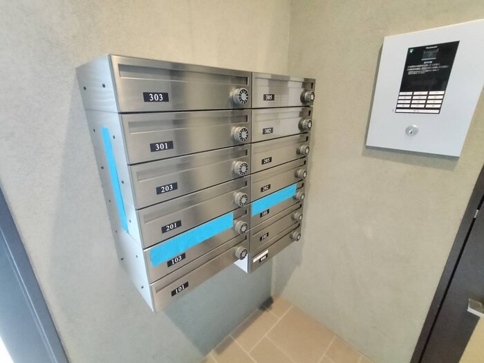 物件外観写真6　(建物設備)