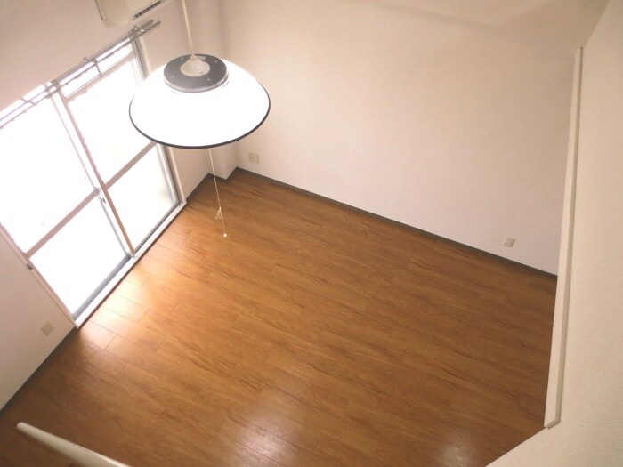 物件内観写真9　(居室)