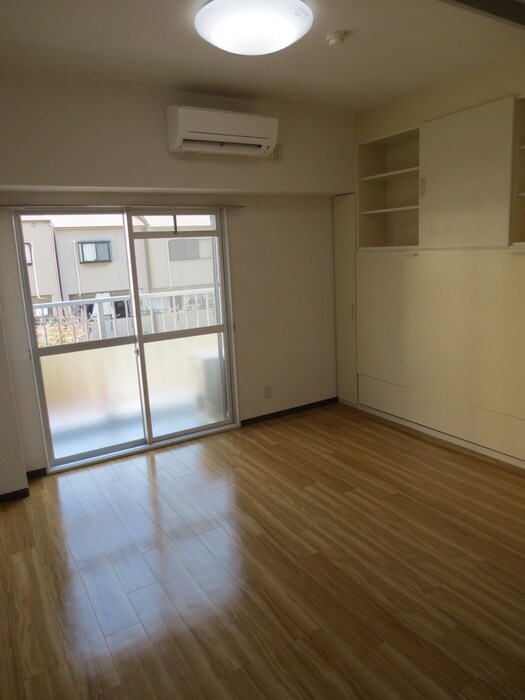 物件内観写真9　(内観写真)