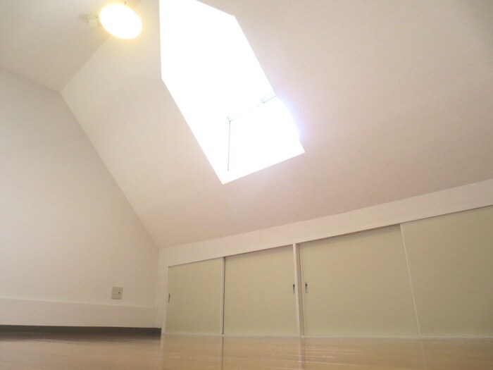 物件内観写真10　(居室)