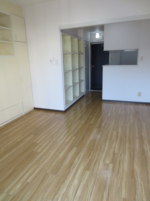 物件内観写真10　(内観写真)