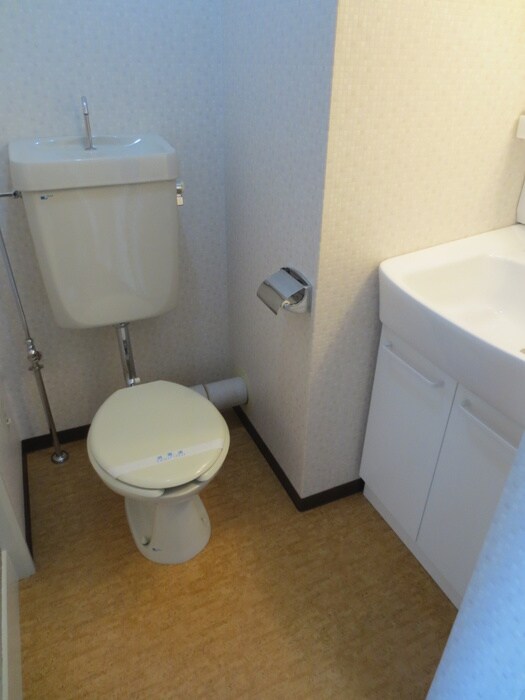 物件内観写真11　(トイレ)