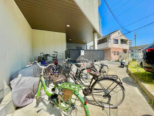 駐輪場