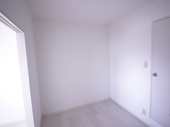 物件内観写真22　(居室)