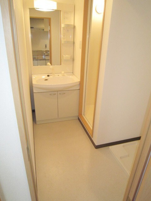 物件内観写真12　(洗面)