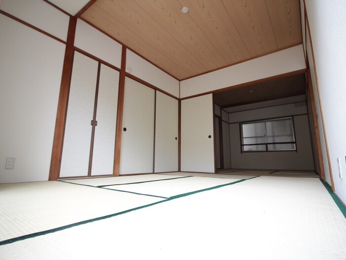 物件内観写真7　(居室)