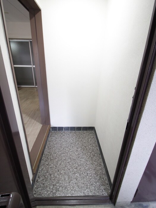 物件内観写真15　(廊下)