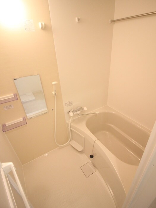 物件内観写真12　(バス／シャワールーム等)