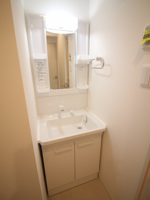 物件内観写真13　(洗面)