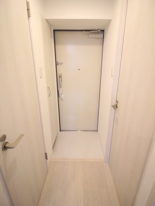 物件内観写真17　(玄関)