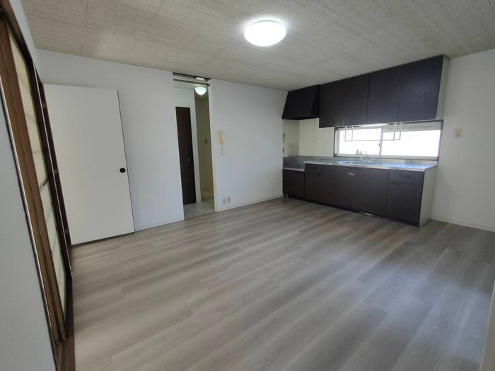 物件内観写真4　(居室)