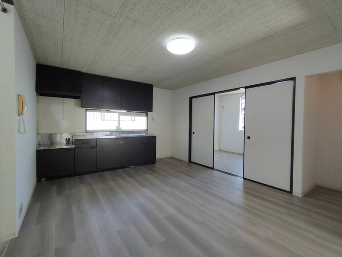 物件内観写真5　(居室)