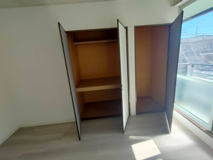 物件内観写真11　(収納)