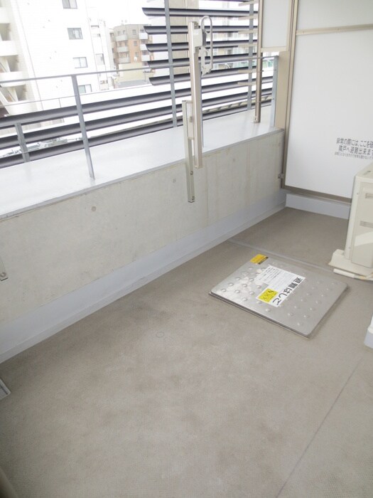 物件内観写真16　(ベランダ・バルコニー)