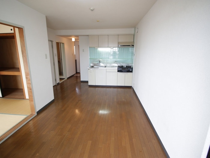 物件内観写真7　(居室)