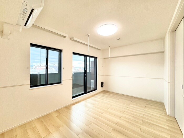 物件内観写真7　(収納)