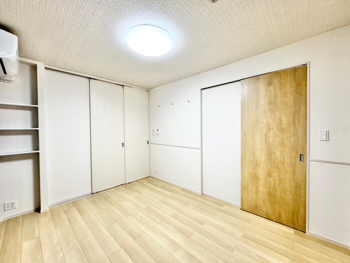 物件内観写真8　(居室)