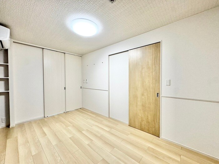 物件内観写真8　(居室)