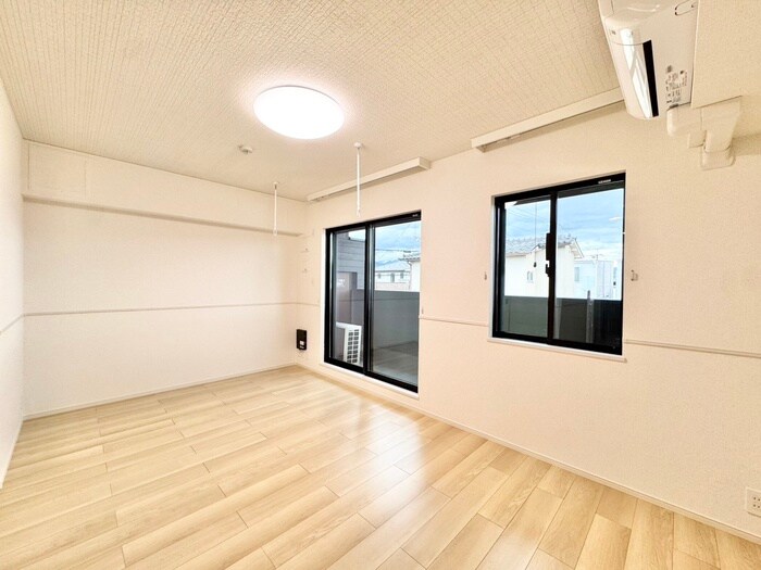 物件内観写真14　(居室)