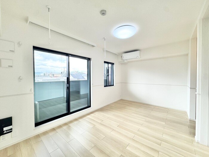 物件内観写真14　(居室)