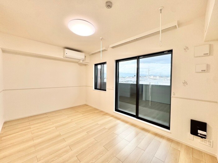 物件内観写真14　(居室)